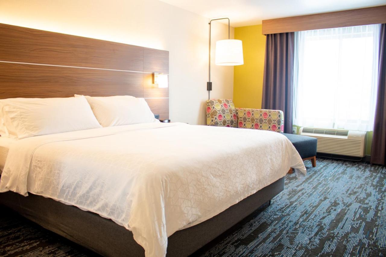 Holiday Inn Express & Suites Wausau By Ihg Weston Dış mekan fotoğraf