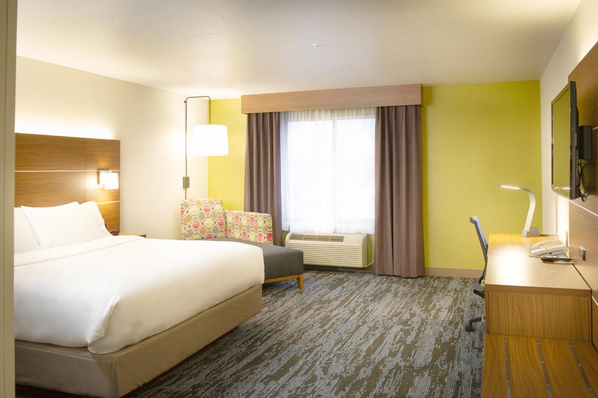 Holiday Inn Express & Suites Wausau By Ihg Weston Dış mekan fotoğraf